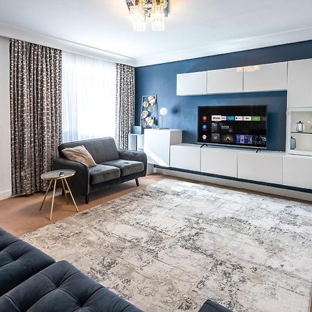 Modern Home Near Etihad, Coop Live Manchester Bagian luar foto