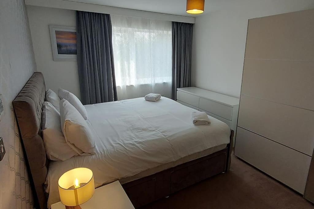 Modern Home Near Etihad, Coop Live Manchester Bagian luar foto